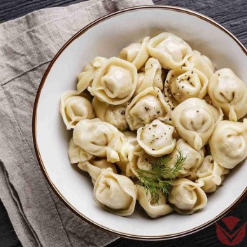 Домашние пельмени с индейкой кг — Интернет-магазин доставки продуктов и воды ВКУСНЫЙ