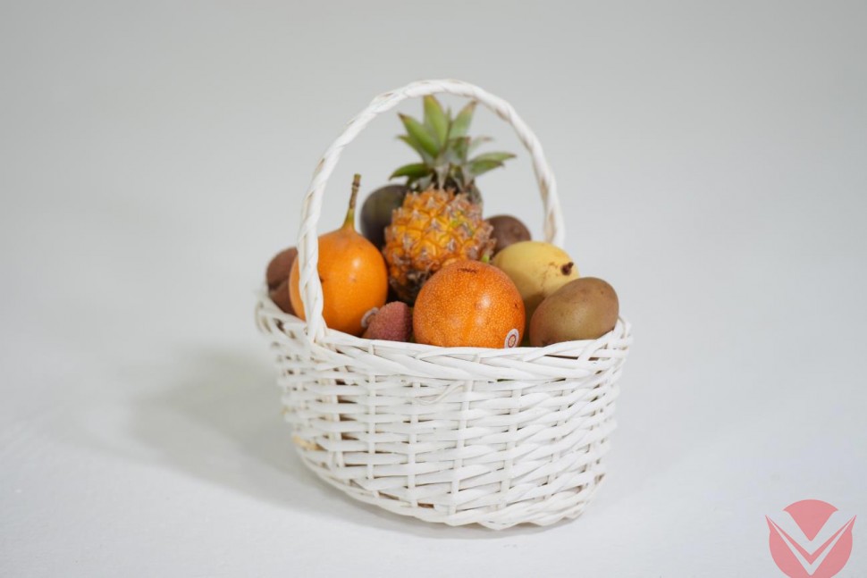Фруктовая корзина "Манго Танго" фото 1 — Интернет-магазин доставки продуктов и воды ВКУСНЫЙ